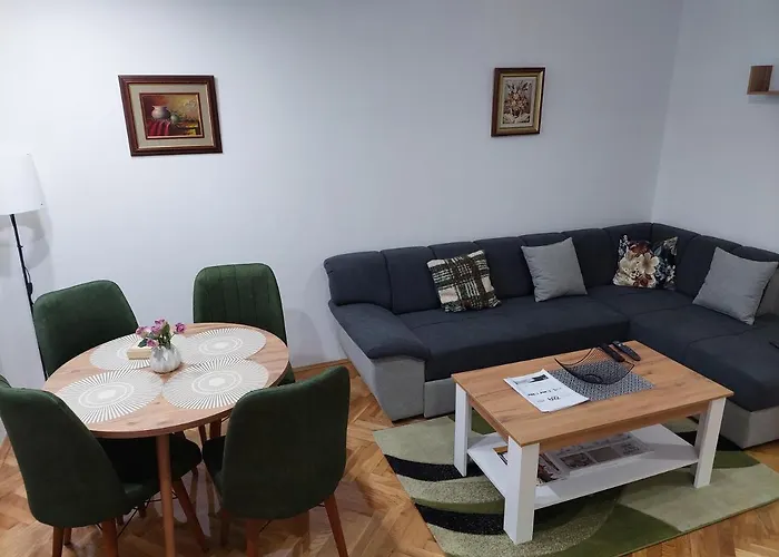 Apartamento Dan 9 *